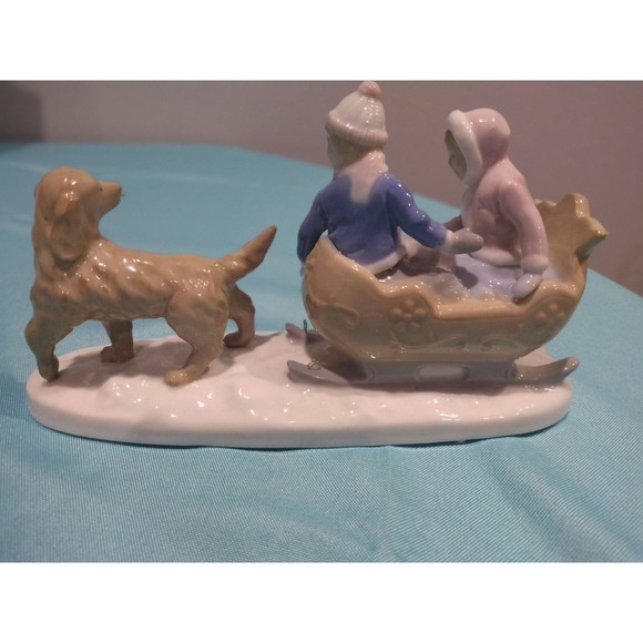 Paul Sebastian Sleigh Ride Dog & Children Porcelain Figurine - Picture 12 of 12